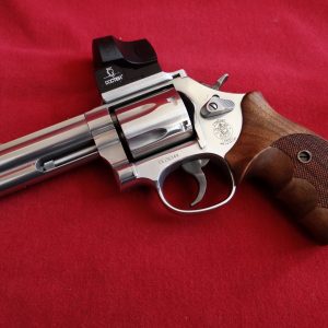 Smith & Wesson Revolver 686 incl. Docter Sight